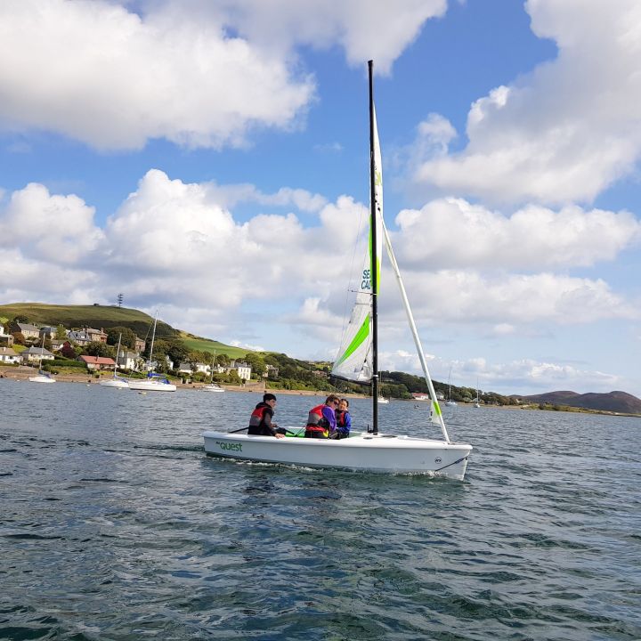 Sailing on the Loch