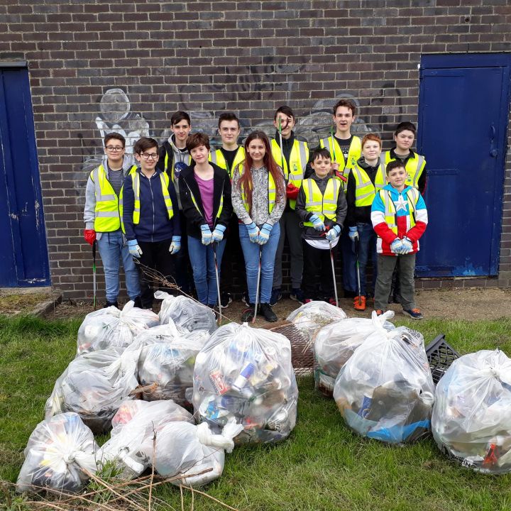 Harlow Sea Cadets team up to clean up