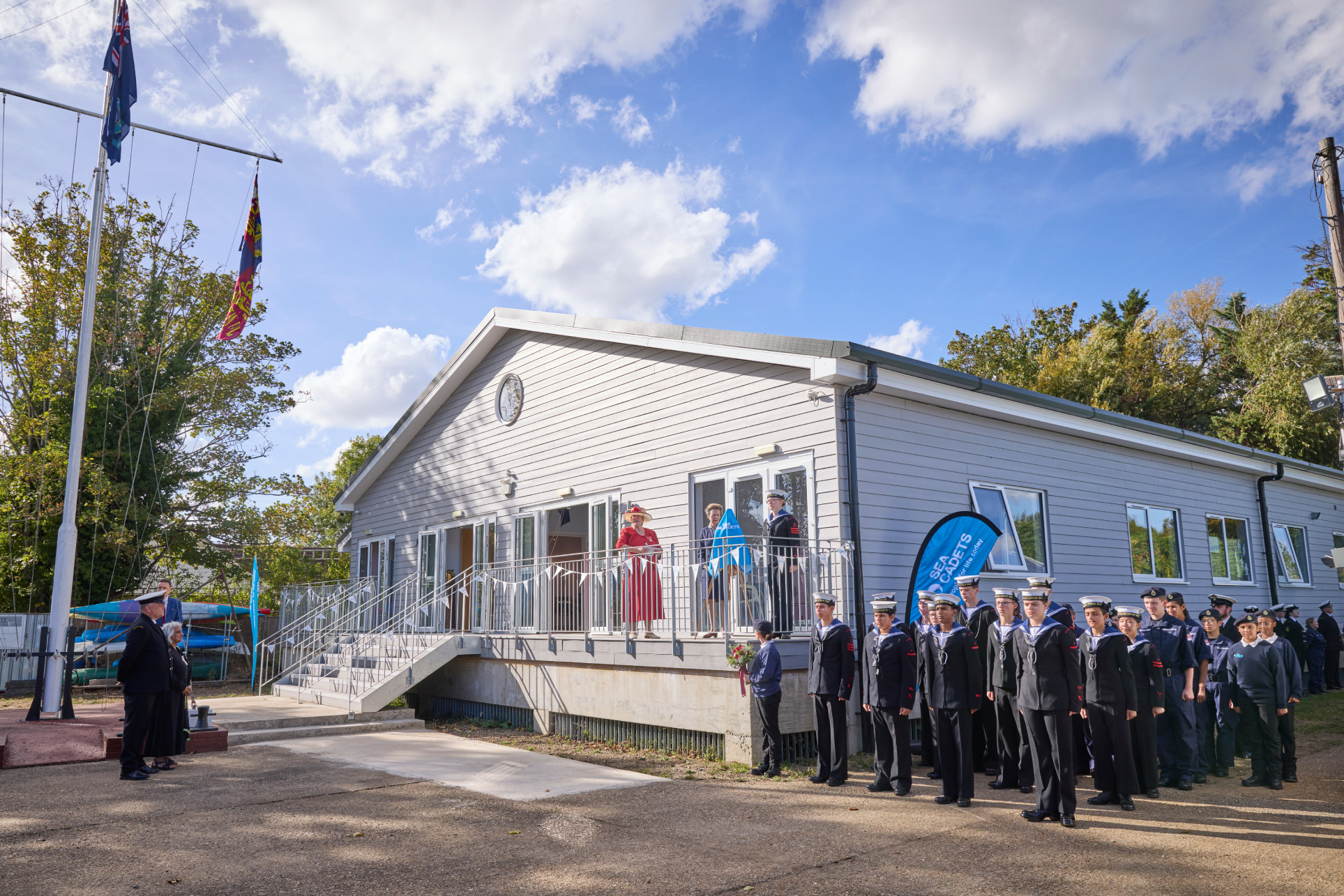 Princess Royal opens new HQ for Thames-side unit