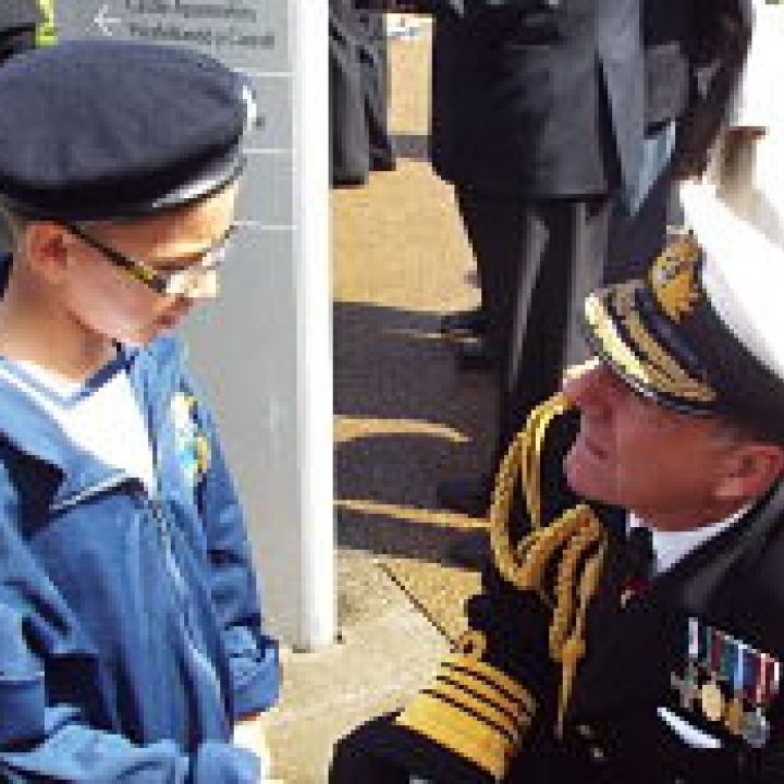 JUNIOR CADET MEETS FIRST SEA LORD