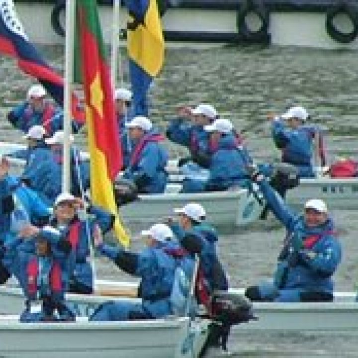 Tewkesbury Sea Cadets in Diamond Jubilee Thames...