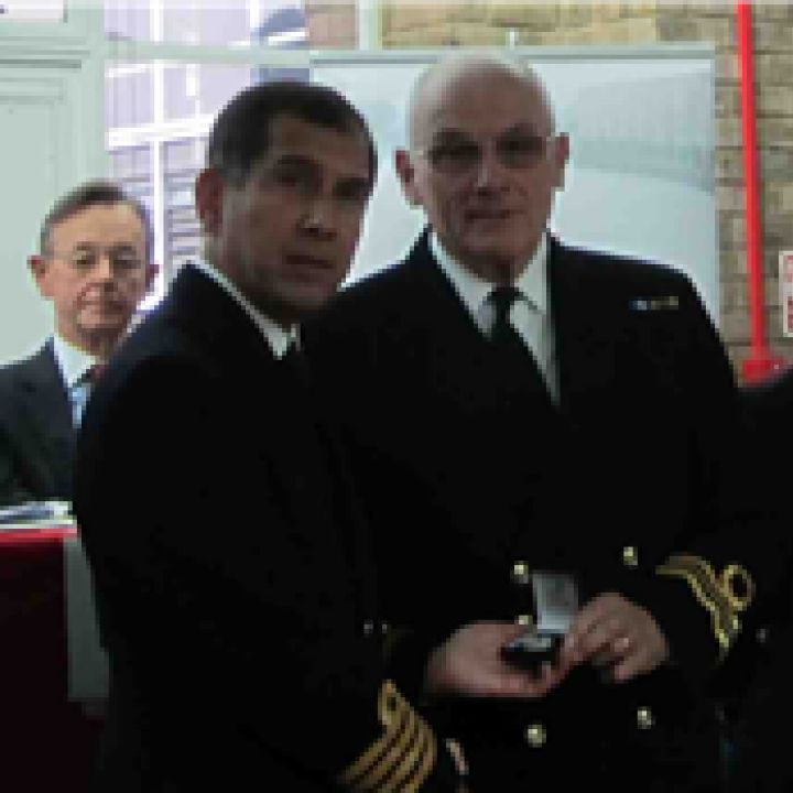 LtCdr John Fletcher Receives the Captain's Medal