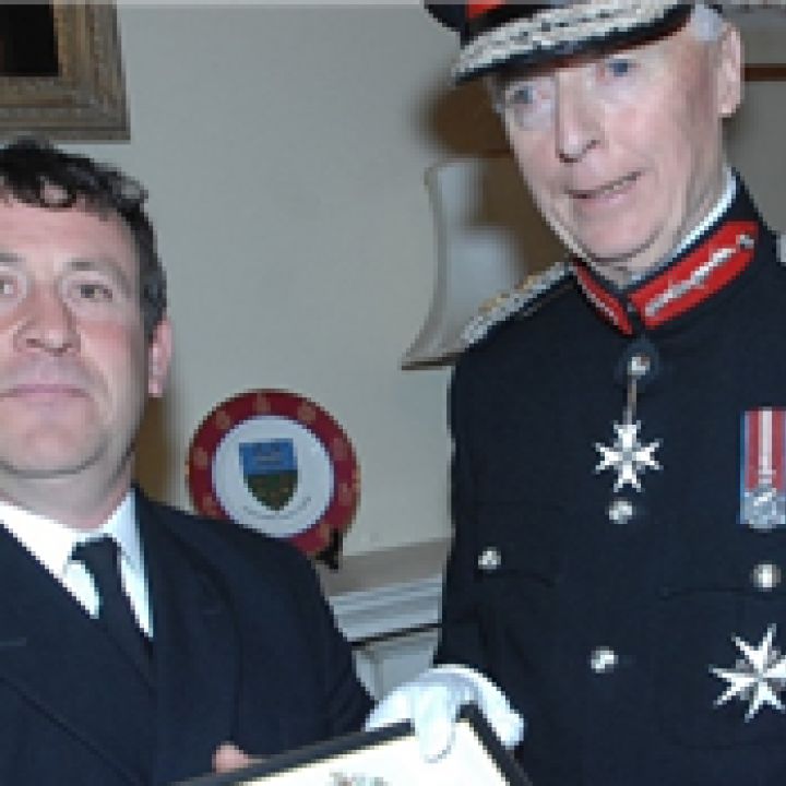 Thorne Cadet Volunteer Honoured by Her...