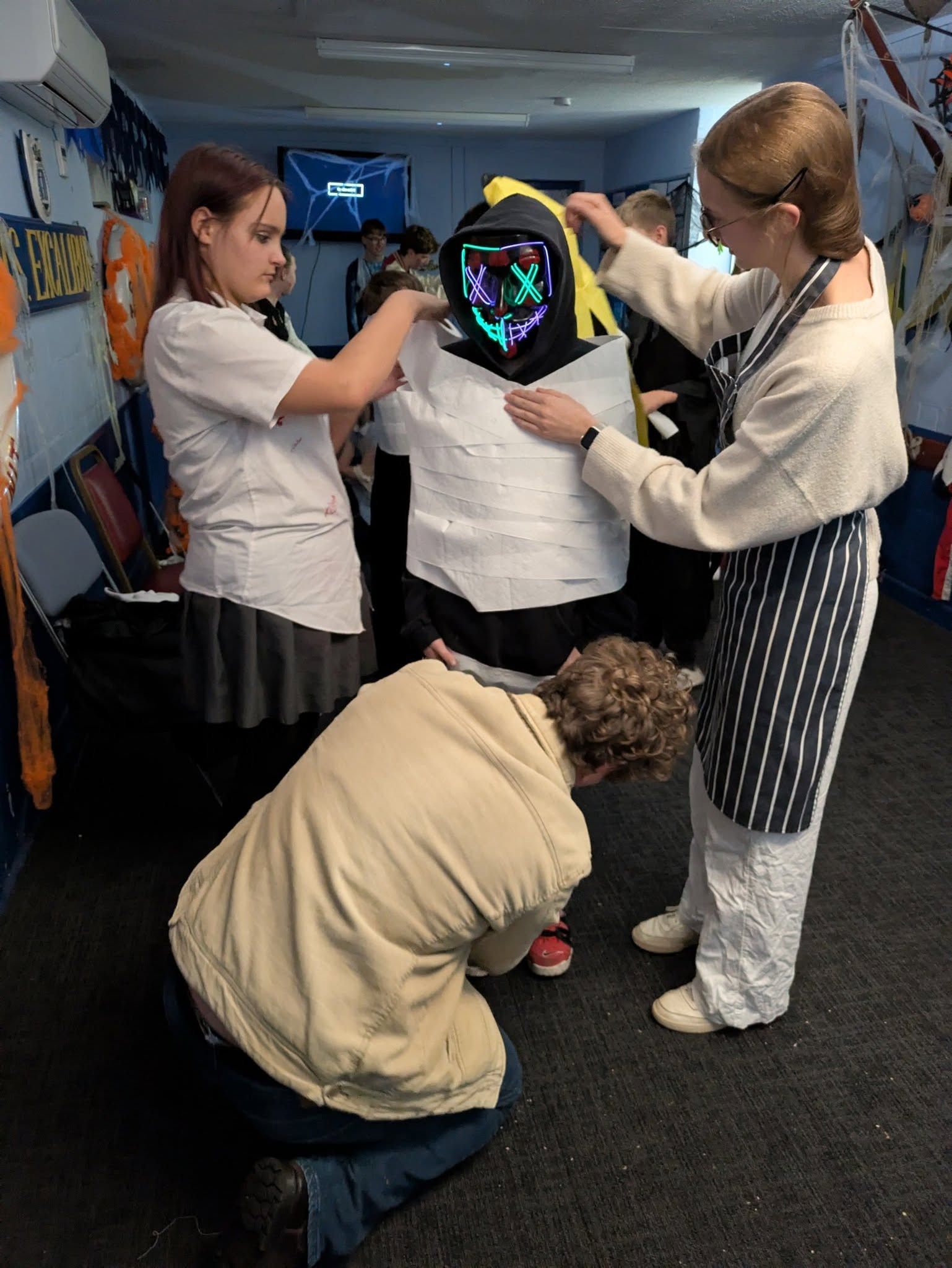 Halloween Party (2025)